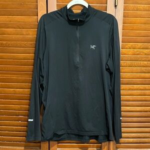 Arcteryx men’s black 1/4 zip